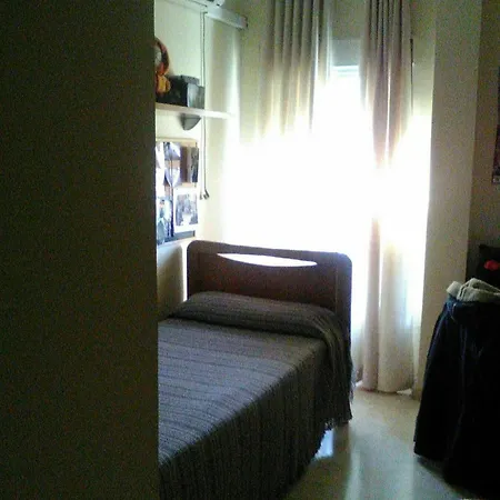 House With 3 Bedrooms In Sevilla, With Wonderful View And Wifi Apartment Seville